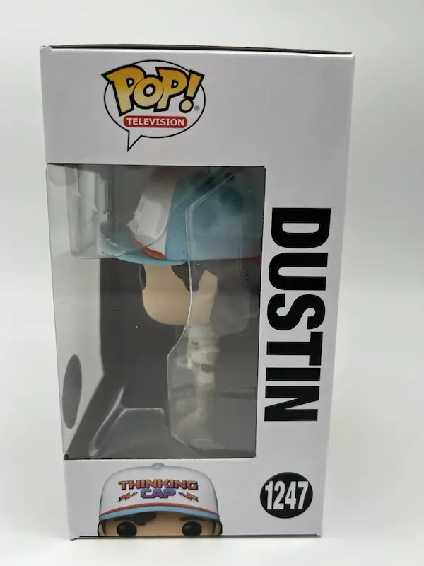 Funko POP! Stranger Things - Dustin 1247 Special Edition (beschädigt) – Bild 2